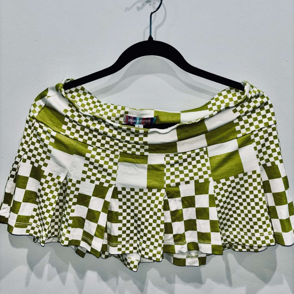 Green and white checkered pattern mini skirt☀️ Only worn once🌱☺️